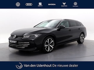 Volkswagen Passat Variant 1.5 eHybrid 204pk Business Trekhaak Navigatie