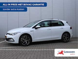 Volkswagen Golf 1.5 eTSI 1st Edition | Pano | IQ.light | Winter pakket | Org. NL