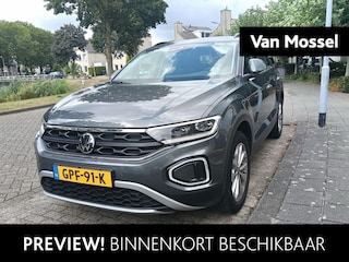 Volkswagen T-Roc 1.0 TSI Oranje Edition 116 PK| Origineel Nederlands | 1e Eigenaar | Dealeronderhouden | LED Koplampen | Achteruitrijcamera | Parkeersensoren | 17 Inch Velgen | Apple Carplay