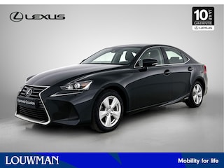 Lexus IS 300h Hybrid Business Line | Safety-Pack | Cruise Control Adaptive | Navigatie | Stoelverwarming | Parkeersensoren achter | Achteruitrijcamera | 16" Velgen