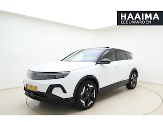 Opel Grandland Electric Ultimate AWD 73 kWh | DEMO | Massagestoel| Panorama dak | Navigatie | Leder | AGR | Matrix-LED | Camera | Winter Pakket | 20" Lichtmetalenvelgen | Keyless