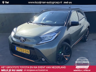Toyota Aygo 1.0 VVT-i S-CVT Automaat Limited 1e eigenaar Meest luxe incl o.a.: AppleCarplay/AndroidAuto, 18"LM velgen, Parkeerhulp camera en sensoren, Metallic lak, stoelverwarming