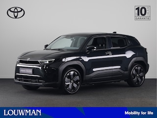 Toyota Urban Cruiser Executive 61 kWh *NIEUW* | Direct leverbaar! | Metaallak | Inruilpremie |