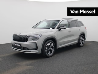 Skoda Kodiaq 1.5 TSI PHEV Sportline Business 204 PK Automaat | Panormadak | Trekhaak | Canton Geluidssysteem |  Matrix LED Koplampen | Navigatie |  Apple Carplay/Android Auto | Keyless Entry | Climate Control | Adaptive Cruise Control | Parkeersensoren | Elektrische achterklep | Privacy Glass | Stoelverwarming | Lichtmetalen velgen | 2000 euro inruilpremie