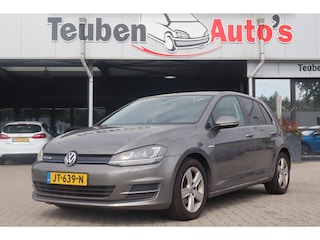 Volkswagen Golf 1.6 TDI BlueMotion Comfortline | Cruise control | Nieuwe distributieriem | Parkeersensoren | Stoelverwarming | Navigatie
