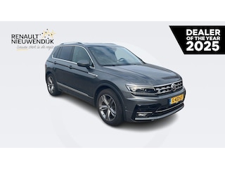 Volkswagen Tiguan 1.5 TSI ACT Highline Business R AUTOMAAT | PANODAK | TREKHAAK | NAVI | STOELVERW. | LED