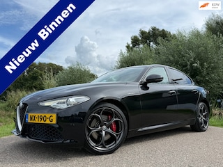 Alfa Romeo Giulia 2.0 T AWD Veloce Automaat | 1e Eigenaar | Panoramadak | Harman & Kardon | 19" Velgen | Leder | Camera | Navi |