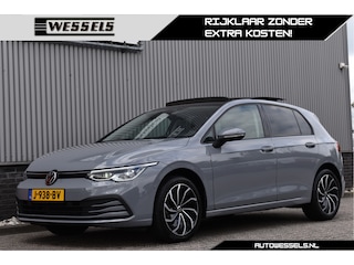 Volkswagen Golf 1.5 TSI Life Business Massage+Memory, Pano, Head-up, Adaptive cruise, Camera