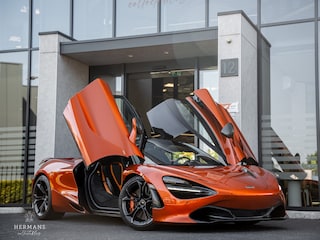 McLaren 720S 4.0 V8 Performance / Ceramic / Carbon - Pack 1 / Lift / Gorilla Glass / Soft Close / Sport Exhaust