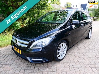 Mercedes-Benz B-klasse 180 2e eig. Clima Cruise Navi Xenon Trekhaak 1200kg.
