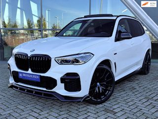 BMW X5 XDrive45e High Executive M Sport 394pk Panoramadak / 22inc / Laser Light / Trekhaak