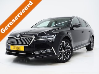 Skoda Superb Combi 1.4 TSI iV Laurin & Klement | Leder | Trekhaak | Massage | Canton | Keyless | Memory | Sfeerlicht | Carplay