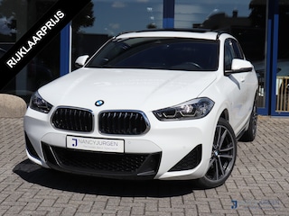 BMW X2 sDrive20i High Executive Edition | M-Pakket | Cruise Control met Remfunctie | Pano | Stoelverwarming | Leer | Elek. Kofferklep | Draadloos Opladen | Privacy Glas | Navi | HiFi-Audio | LED | DAB | Performance Control | M Sport-Chassis