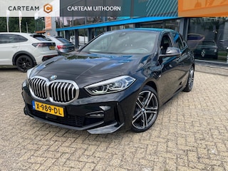 BMW 118i Executive M-Sport Nieuw staat !! Dealer onderhouden !!