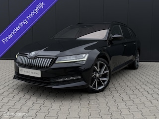 Skoda Superb Combi 1.4 TSI iV Sportline/Pano/Canton/ACC/Memory