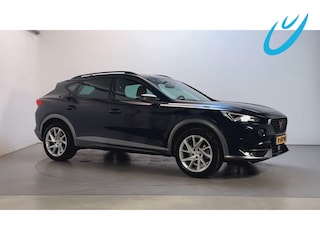 Cupra Formentor 1.5 TSI 150pk DSG Business Edition Sfeerverlichting Camera Trekhaak Stoelverwarming App-Connect