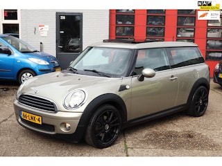 Mini Clubman 1.6 One Business Line .Pano..Airco ..Navi..Trekhaak