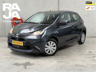 Toyota Aygo 1.0 VVT-i x-now NAP Airco Cruise Netjes