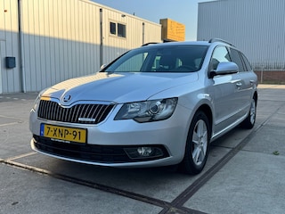 Skoda Superb Combi 1.6 TDI Active Business