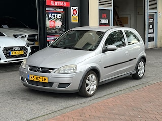 Opel Corsa 1.4-16V Silverline Airco