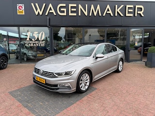 Volkswagen Passat 1.6 TDI Business Edition R ACC|NAVI|PANORAMA