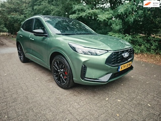 Ford Kuga 2.5 FHEV ST-Line X Black Pack geen stekker
