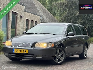 Volvo V70 2.4 Kinetic/APK/TREKHAAK/PDC/LMV/KOOPJE