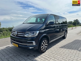 Volkswagen Transporter 2.0 TDI L2H1 DC Highline, 2x Schuifdeur, LED, Adaptive Cruise, Carplay, Camera, Stoel + Voorruit verwarming
