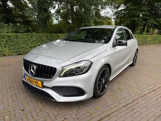 Mercedes-Benz A-klasse 180 Ambitio AMG/Camera/Navigatie/Facelift