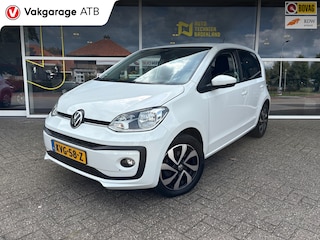Volkswagen Up High-Up! | Achteruitrij Camera | PDC | Cruise | Stoelverwarming |