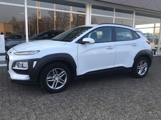 Hyundai Kona 1.0T COMFORT + PACK, TREKHAAK, CRUISE, CLIMATE