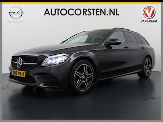 Mercedes-Benz C-klasse Estate 300De Diesel Hybride 306pk - 700Nm! AUT-9 AMG Limited Trekhaak Apple Carplay Android Auto Elek.Stoelen+Verwarmd Navi Ecc Camera Pdc SOH 97% Solution Business Elek.Achterklep Led Privacy Glas Lmv 18" Night-pakket 1800kg trekvermogen!
