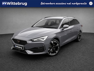 Cupra Leon 1.4 e-Hybrid 204pk Performance DSG Automaat / Navigatie / LM 18 inch / Park Assist / Camera / APP / Full LED / Wegkl trekhaak