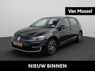 Volkswagen Golf E-DITION 136 PK| Origineel Nederlands | Navigatie | Parkeersensoren | Digitale Cockpit | Adaptieve Cruise Control | 17 Inch Velgen