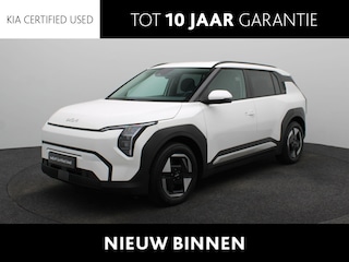 Kia EV3 Plus 58.4 kWh | Stoel Stuur Verwarming | Navigatie | Climate Control | Cruise Control | Camera | NIEUW VOORRAAD!!!