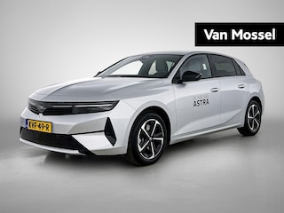 Opel Astra 1.2 Turbo Hybrid Edition | DEMO | Beschikbaar per 1-12-2026 |