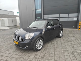 Mini Countryman 1.6 Cooper Salt,Automaat,Navi,Parkeer sensoren,Panoramadak,Cruise control,Afneembare trekhaak