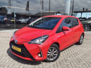 Toyota Yaris 1.5 Hybrid Dynamic | NL Auto | Navi | Keyless Entry & Start | Cruise Control