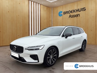 Volvo V60 2.0 T8 Plug-in hybrid AWD Plus Dark | Harman Kardon | Stoel + Stuur Verwarming | Panoramadak | Trekhaak | 360 Camera |