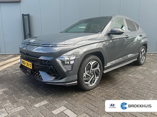 Hyundai Kona 1.6 GDI HEV 141pk N-Line Sky | Trekhaak | Panorama schuifdak | Stoelventilatie | 360 graden camera | Elektrische achterklep | Dodehoek detectie | Stoelgeheugen | Stoelverwarming | Premium audio