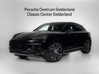 Porsche Cayenne E-Hybrid Black Edition