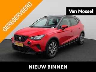 Seat Arona 1.0 TSI Style Business Intense | Apple Carplay / Android Auto | Parkeersensoren | Stoelverwarming | Trekhaak |