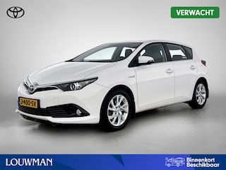 Toyota Auris 1.8 Hybrid Dynamic | Dealer onderhouden | Trekhaak afneembaar | Stoelverwarming | Climate Control | Achteruitrijcamera | Cruise Control | Elektrische ramen voor+achter |