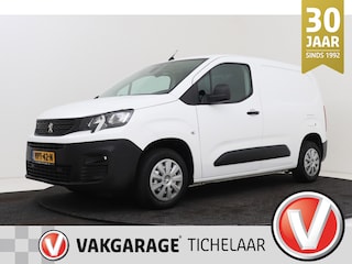 Peugeot Partner 1.5 BlueHDI Premium | Org NL | CarPlay | Trekhaak | Camera | Parkeersensor | Bijrijdersbank | Betimmering | Cruise