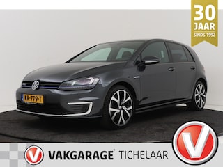 Volkswagen Golf 1.4 TSI GTE | Trekhaak | Adap. Cruise | Keyless | Recent Ond. | PDC | Stoelverwarming |