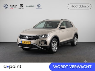 Volkswagen T-Roc 1.5 TSI Life 150 pk Automaat (DSG) | Navigatie via App | Parkeersensoren (Park assist) | Adaptieve cruise control | LED koplampen |