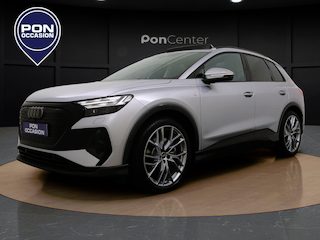 Audi Q4 45 S-line 82 kWh | Pano Dak | Camera | SONOS | Elek. Achterklep | ACC | Matrix LED | Stoelverwarming | Sportstoelen | 21'' |