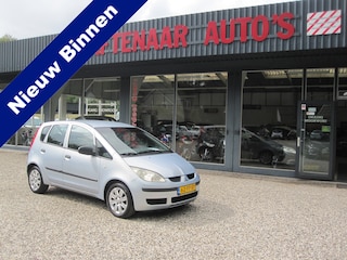 Mitsubishi Colt 1.3 Invite zeer mooi met trekhaak apk nieuw 23-09-2027
