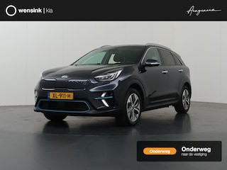 Kia Niro e-Niro ExecutiveLine 64 kWh | Ele.verstelbare stoelen + Geheugen | Navigatie | Camera | DAB | Apple CarPlay/Android Auto | Stoelverwarming/Koeling | Stuurverwarming | Adaptieve Cruise Control | JBL Audio |