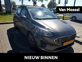 Ford Fiesta 1.0 EcoBoost Hybrid Titanium Trekhaak Afneembaar | Stuur & Stoelverwarming | Cruise Control | Parkeersensoren